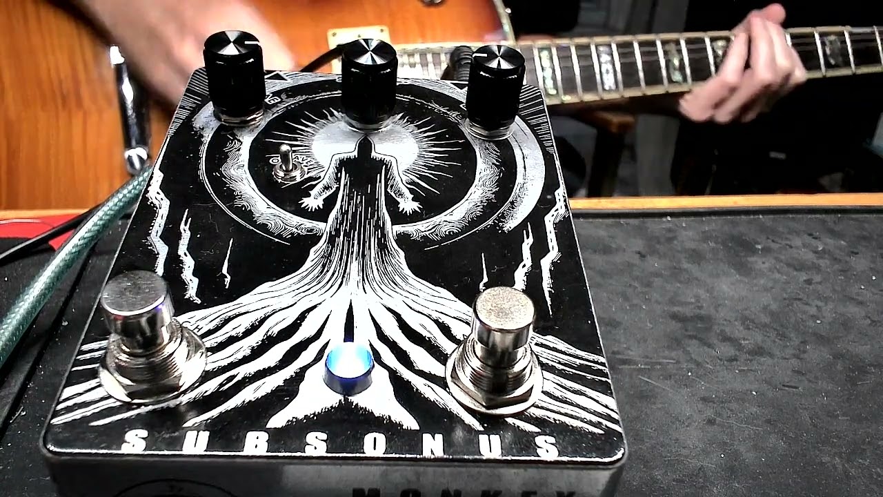 Subsonus Synth Octave Fuzz with Momentary Glitch Footswitch