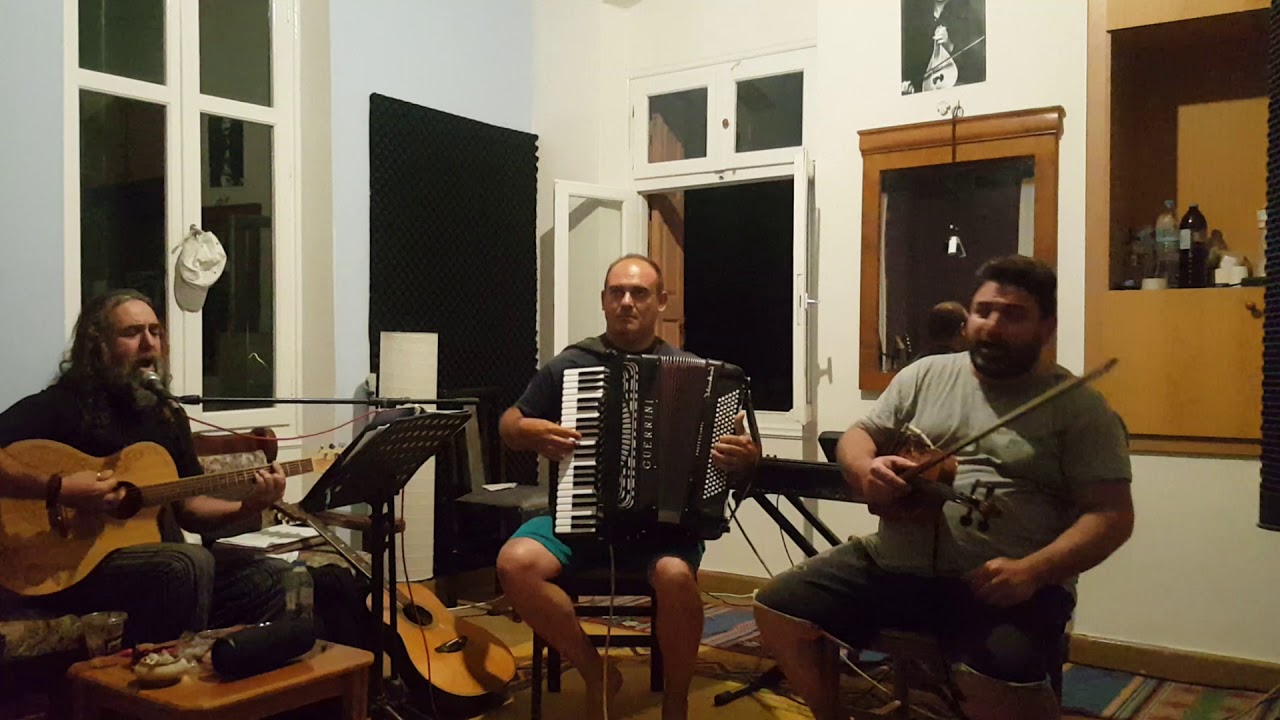 Στη Σαμο πείγα μια φορα.Κωστα Ρουκουνα!!!.πρωτοβρόχια σουστα!!!🇬🇷🎻🎸🎹