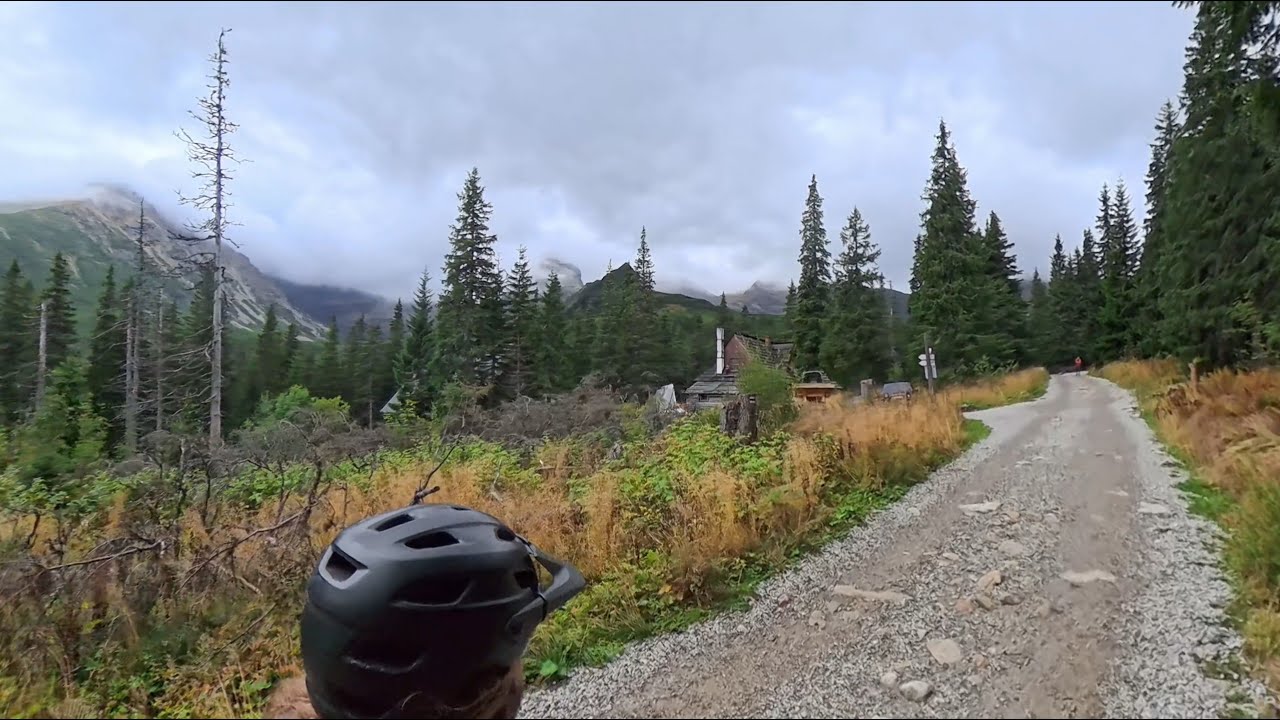 E-bike trips - Wjazd do schroniska Murowaniec
