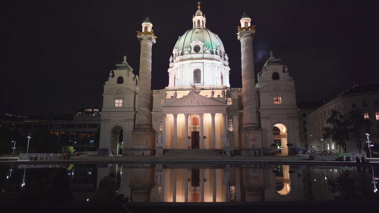 Austria, Vienna, U-Bahn night ride from Schwedenplatz to Karlsplatz