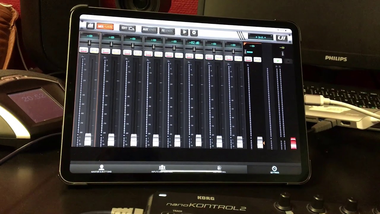 Testing Ui Soundcraft MIDI controlled