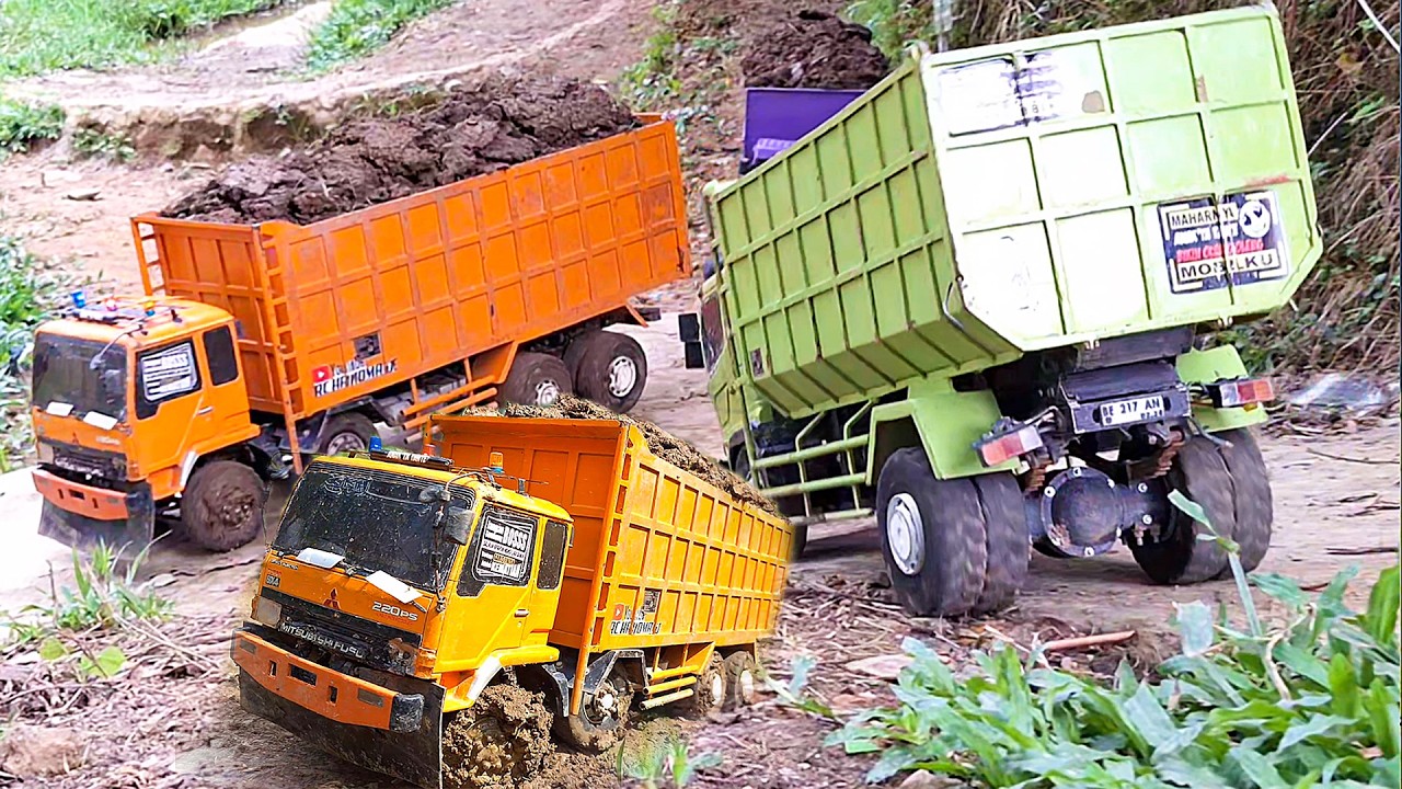 TRUK JOGET Truk Fuso 220Ps Bermuatan TANAH Hino 500 ENGKEL TERGULING Truk Pasir Laka Lantas Truk Rc
