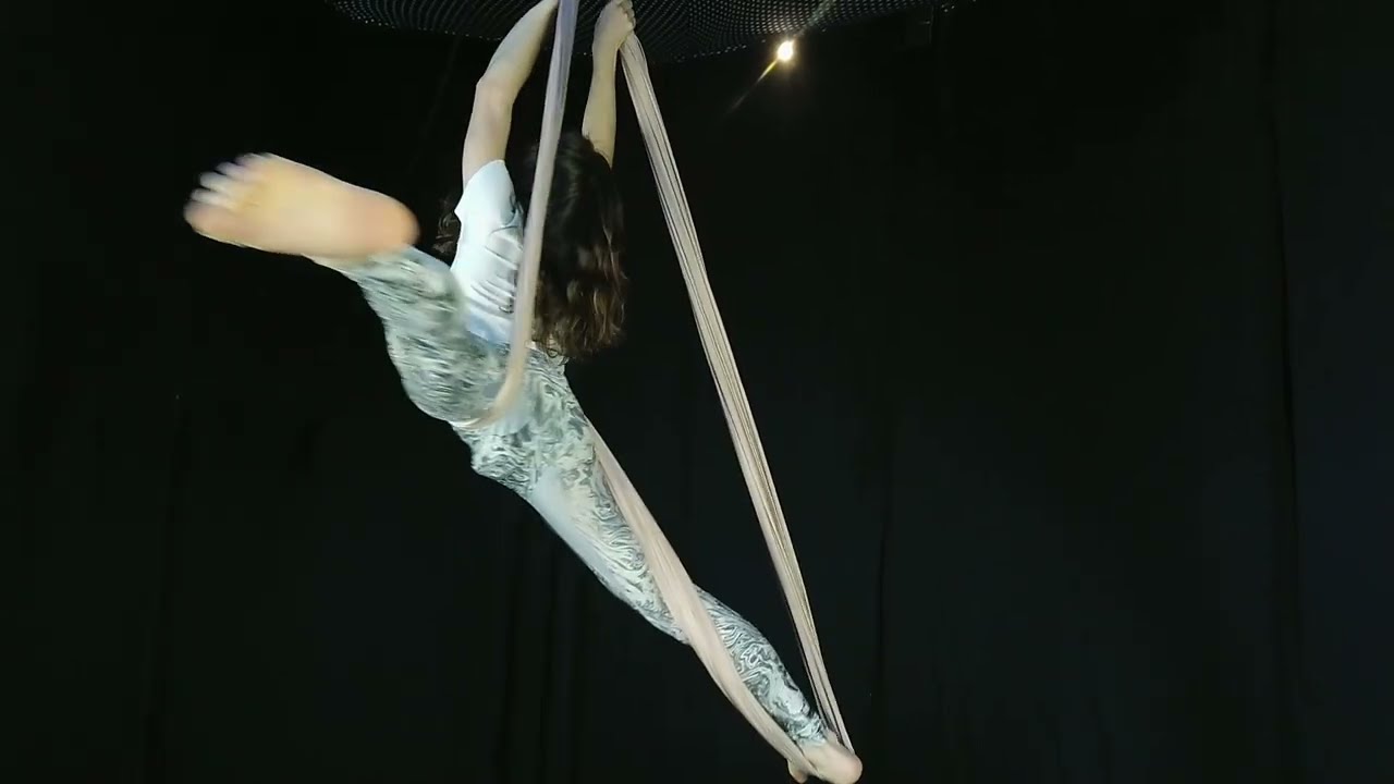 Aerial Sling Short Story by Παναγιώτης @Aerialight