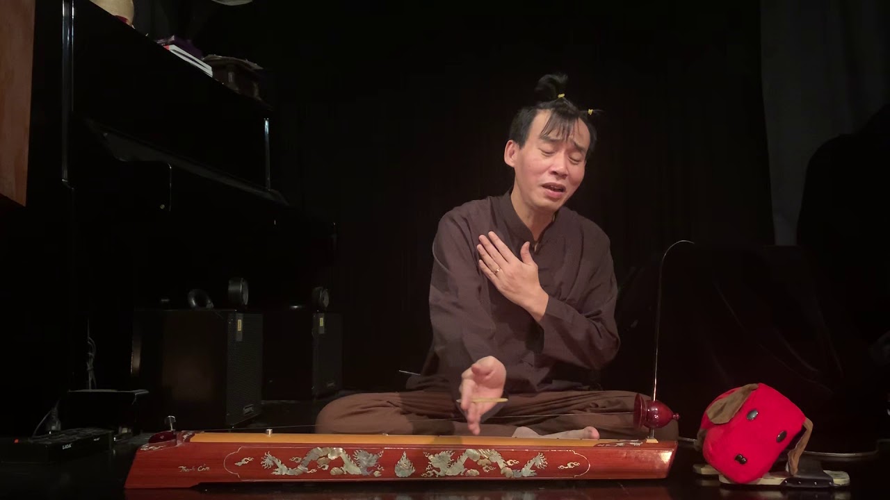 Mẹ yêu con - đàn bầu NSND Hoàng Anh Tú