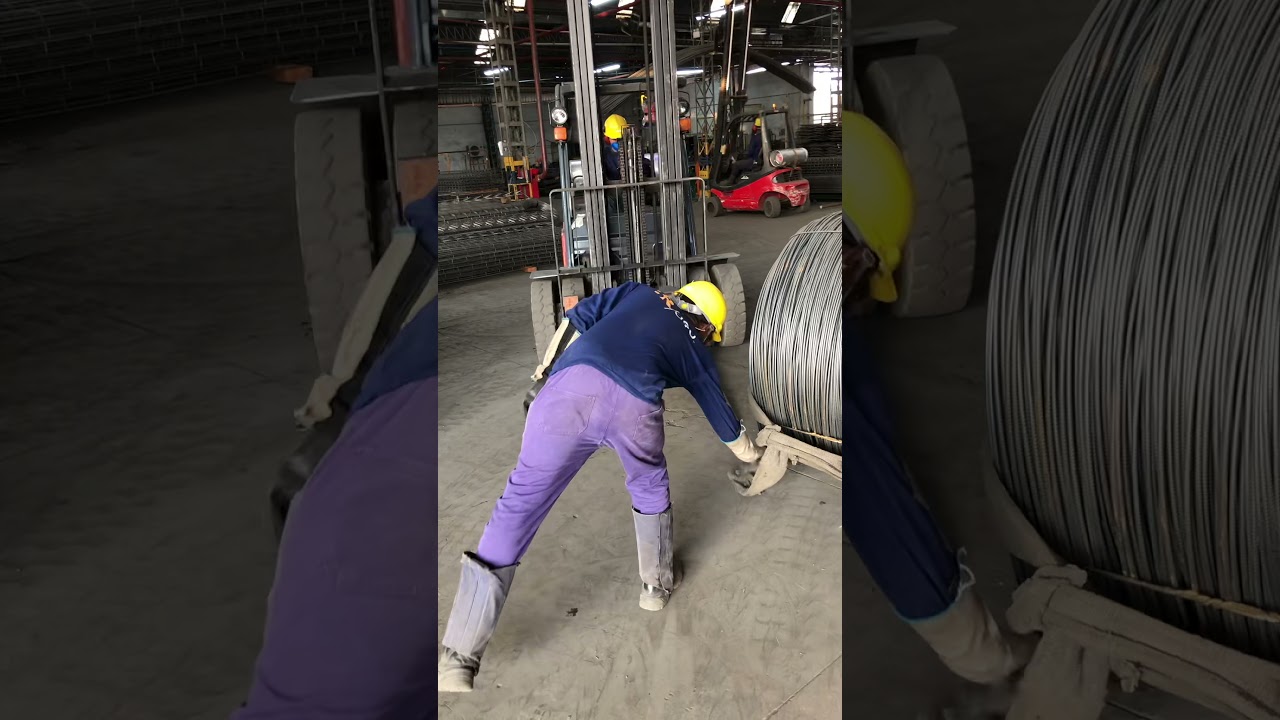 Carregamento de bobinas de vergalhão
