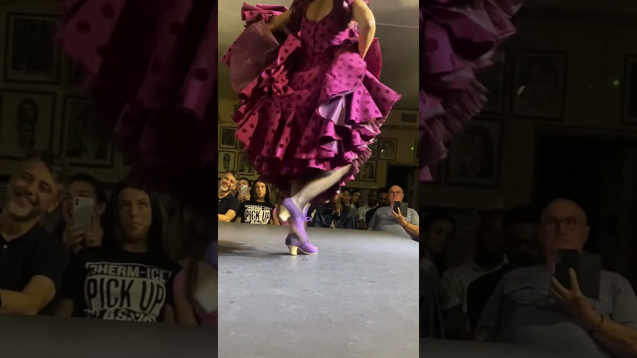 Maria Rodríguez por Alegrías en Peña Flamenca Torres Macarena 5 de julio 2024