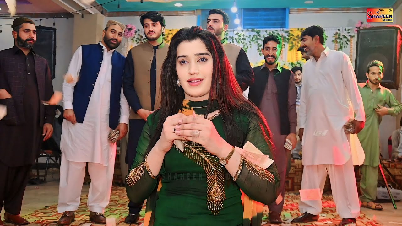 Eztaan Banraiyan Jekon Aiysha Kariyan , Aadi Malik, Dance Performance 2024