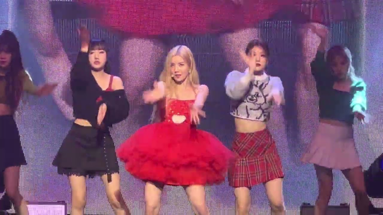 221218 권은비 - LIGHT ｜ 2022 KWON EUN BI 2nd CONCERT 〈Next Door〉
