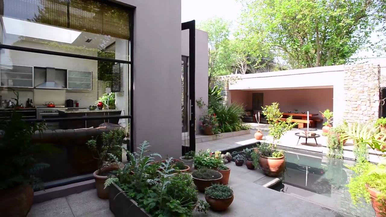 3 bedroom house for sale in Parkhurst | Pam Golding Properties