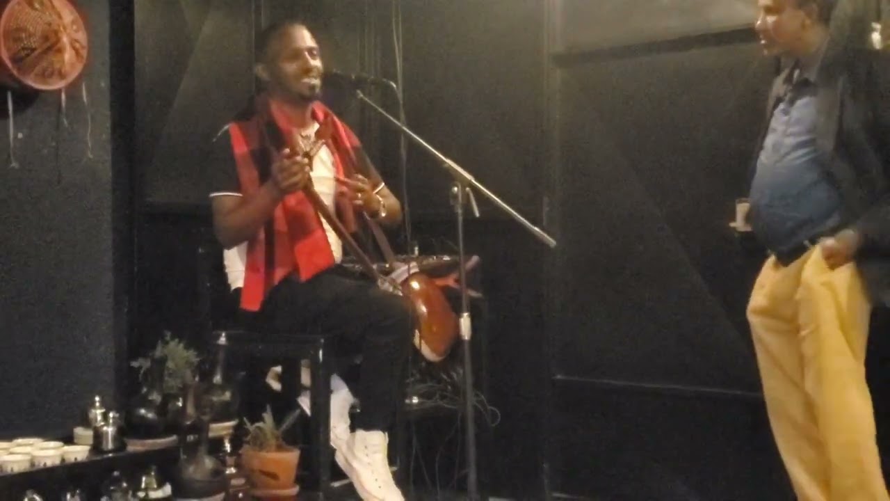 ኣ ቤት  ድምፂ ዳስዋ