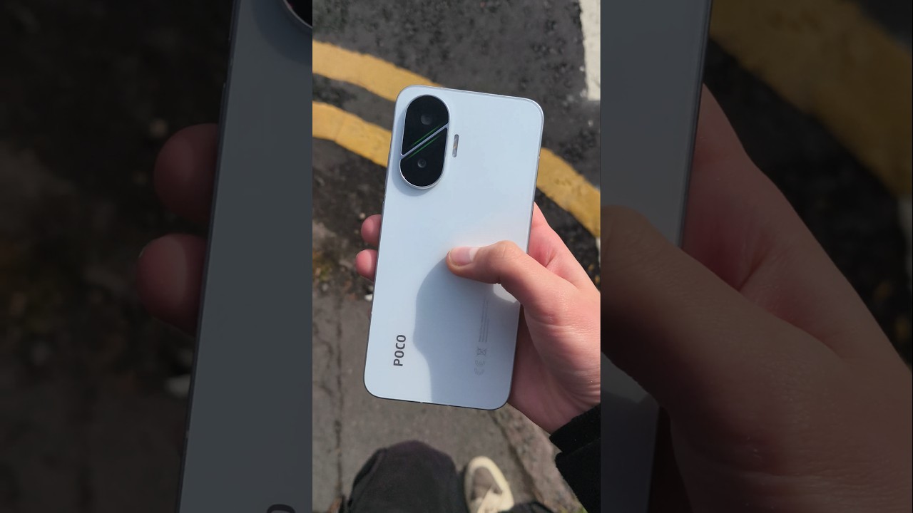The Poco F7's Display Is So Bright! #xiaomi #poco #display #smartphone #tech