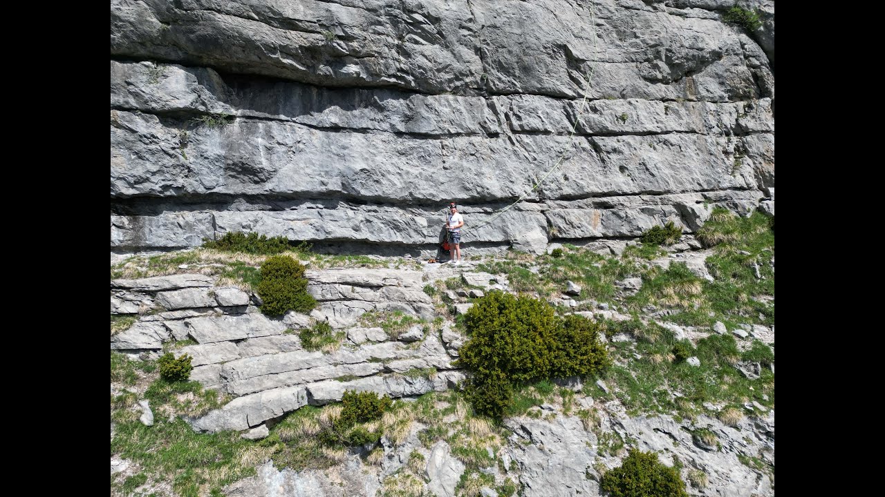 Escalada en el Tobazo: Vía Torrijos en Canfranc 6b (5+/A0)