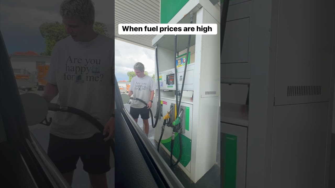 SHAKE SHAKE #funnyshorts #comedy #relateablecomedy #fuelprices #petrolprice #skit