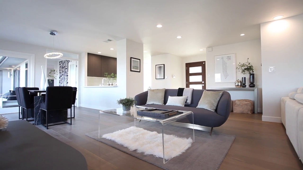 7019 Macapa Drive | Los Angeles CA