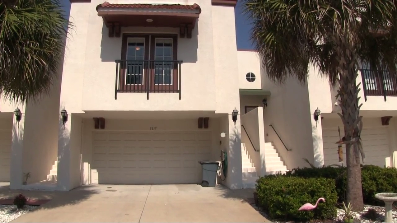 Tampa Townhomes for Rent 3BR/2.5BA by Tampa Property Management