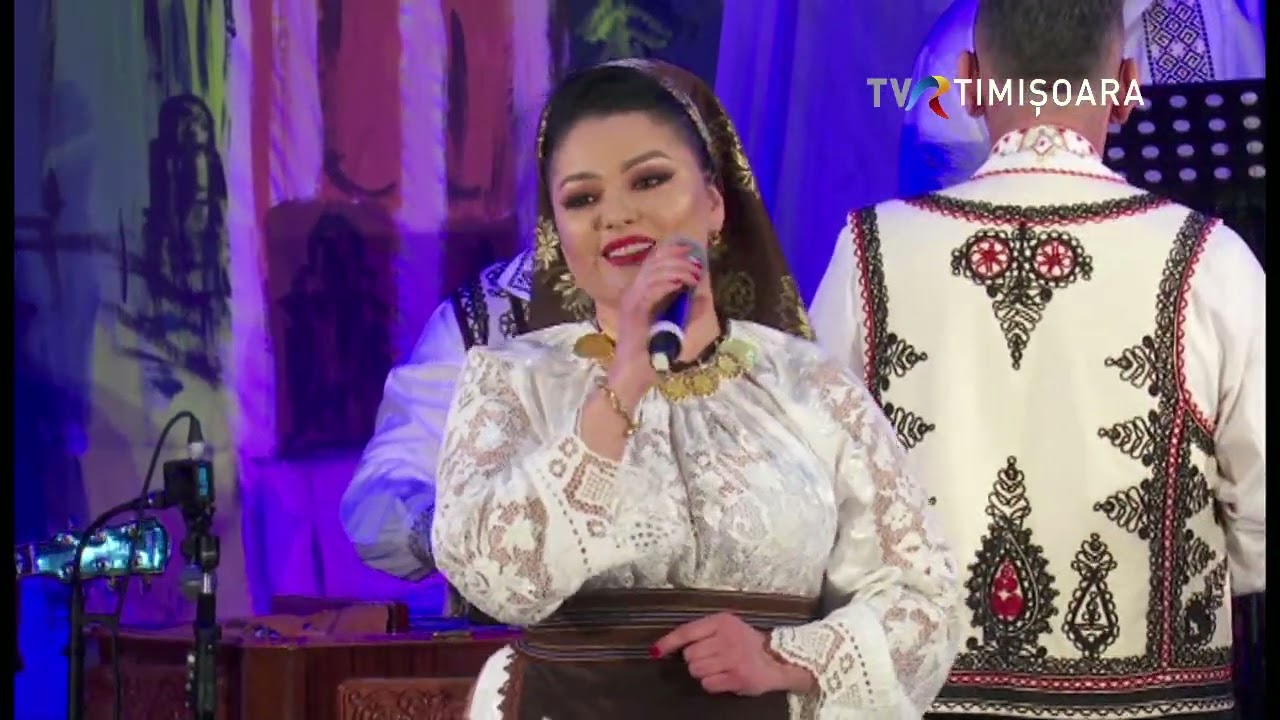 Raluca și Oana Stanca în recital la Buziaș #Folclor @TVRTM