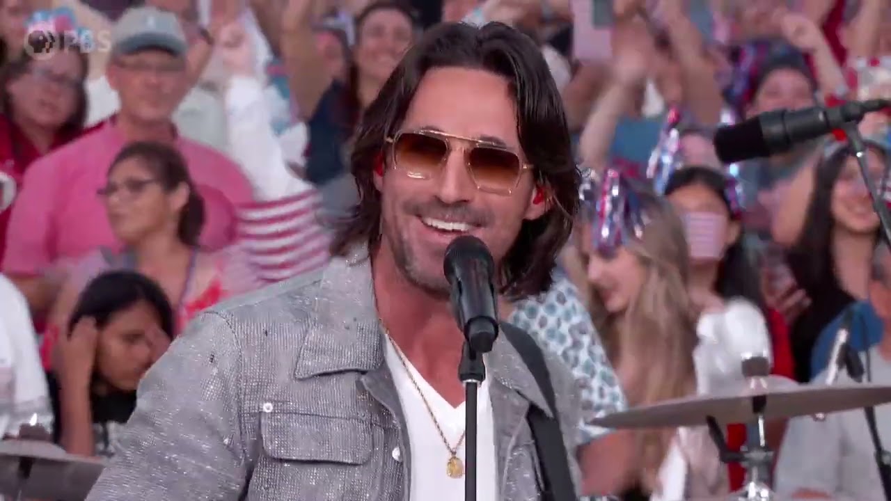 Jake Owen performs 
