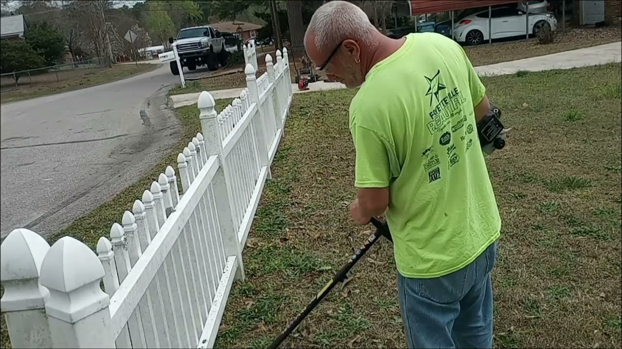 neighbors said the house was empty,so we gave a fresh look one last time