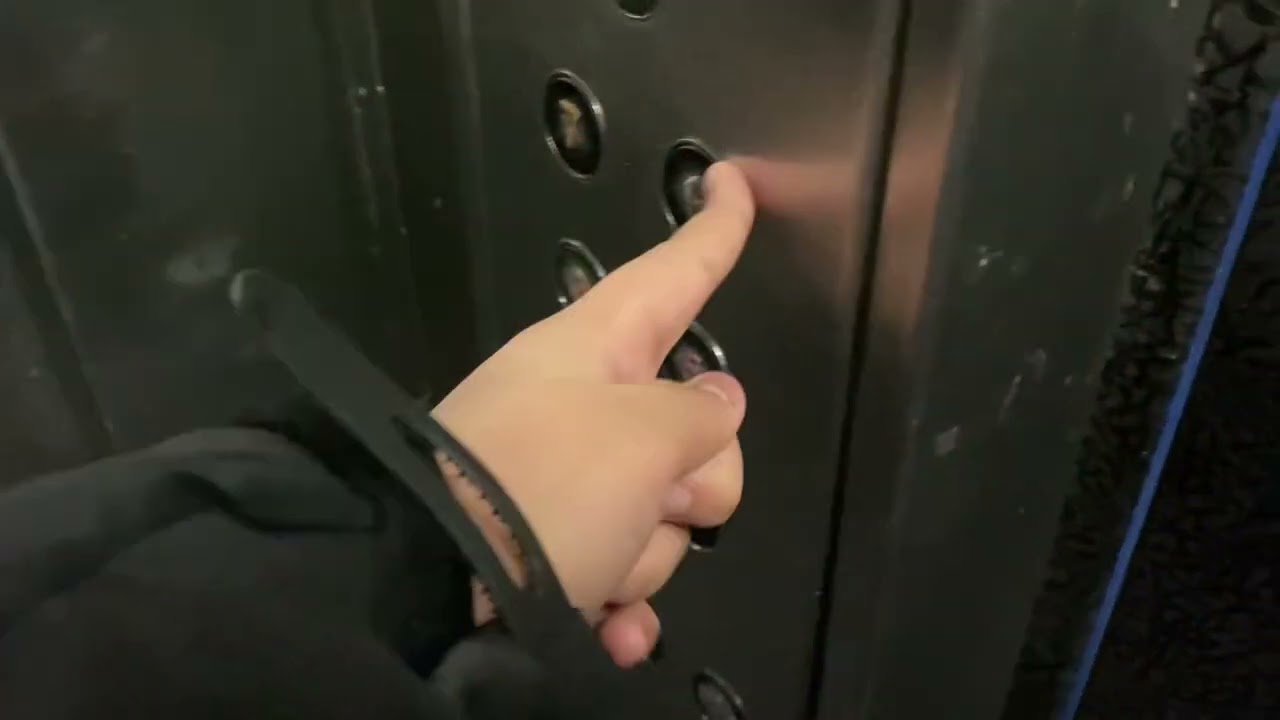 Generic Elevator At The Earlsdown House Barking Gascoigne Estate
