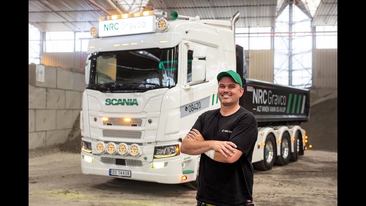 Per Backe kj&oslash;rer Scania R650 for NRC Gravco