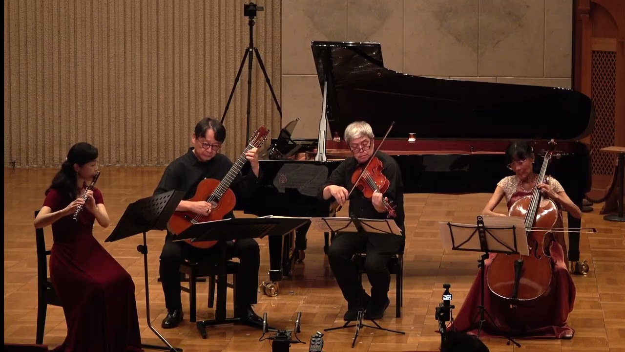 フルート、ギター、ヴィオラとチェロのための四重奏曲 ト長調 D９６　F.シューベルト編（原曲マティーカ）
