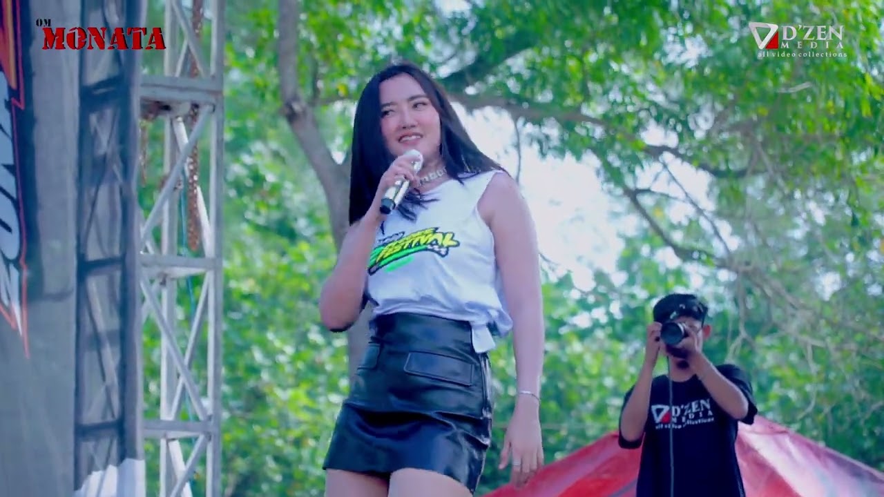 SANTRI PEKOK - Novi Sasmita | OM MONATA LIVE CILACAP 2 STROKE FESTIVAL 2025 M.