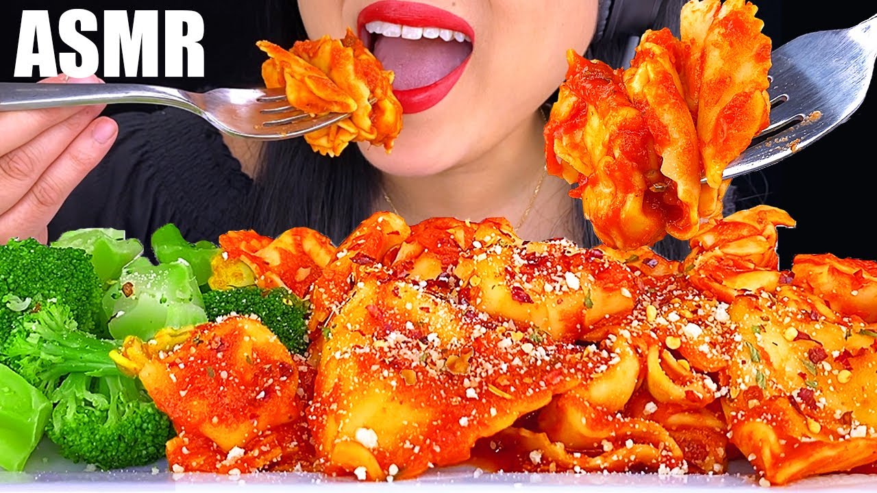 3 CHEESE TORTELLINI AND CHICKEN CHEESY RAVIOLI PASTA  (ASMR MUKBANG) ASMR Phan