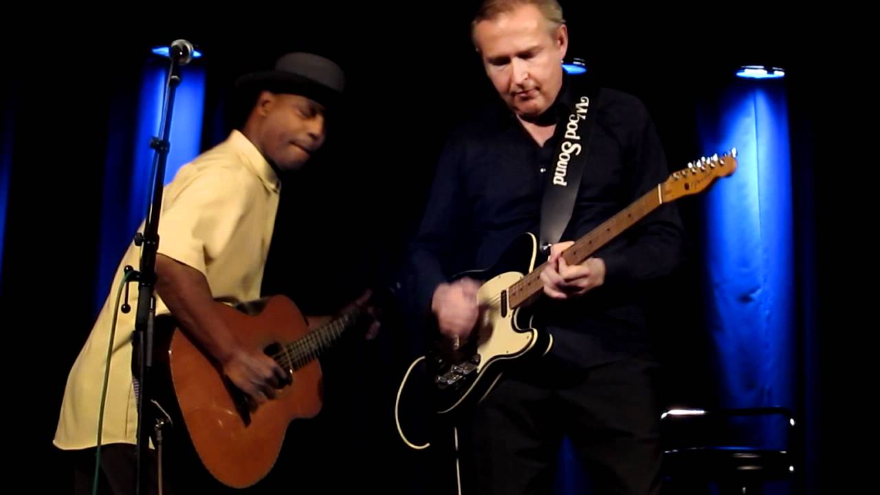 Eric Bibb & Staffan Astner - Don't Let Nobody Drag Your Spirit Down (live 2011)