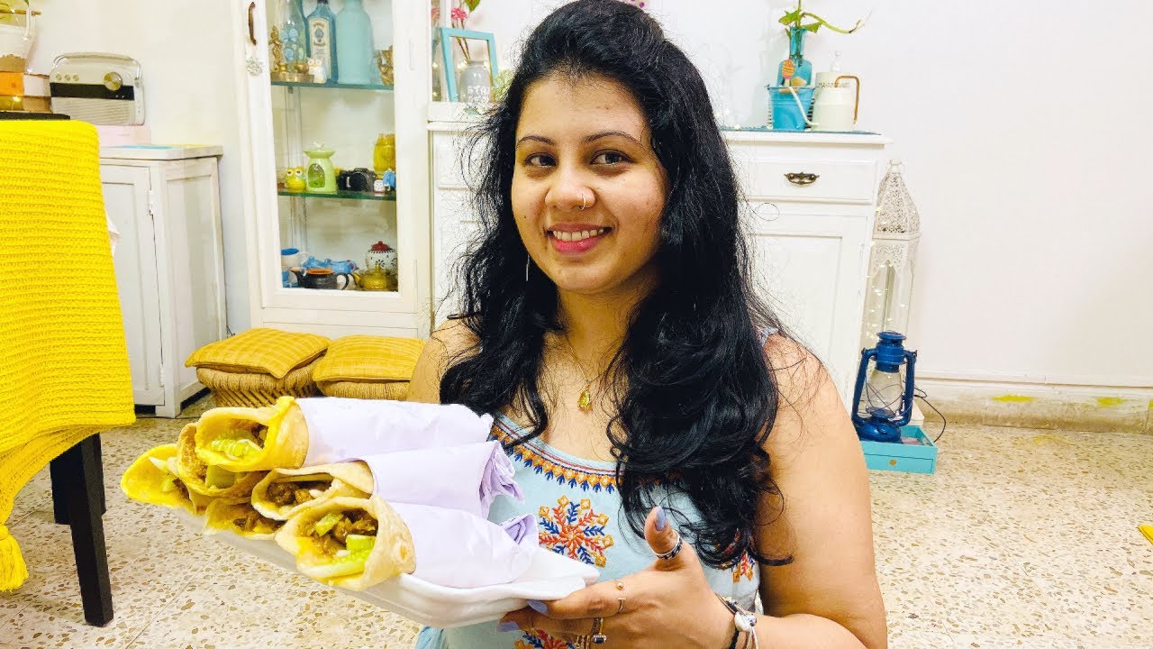 Thele Vaala Ka Special Tips & Tricks Ke Saath, Chicken Egg Roll Recipe - Bengali Street Style 🤪🤪🤪🤪