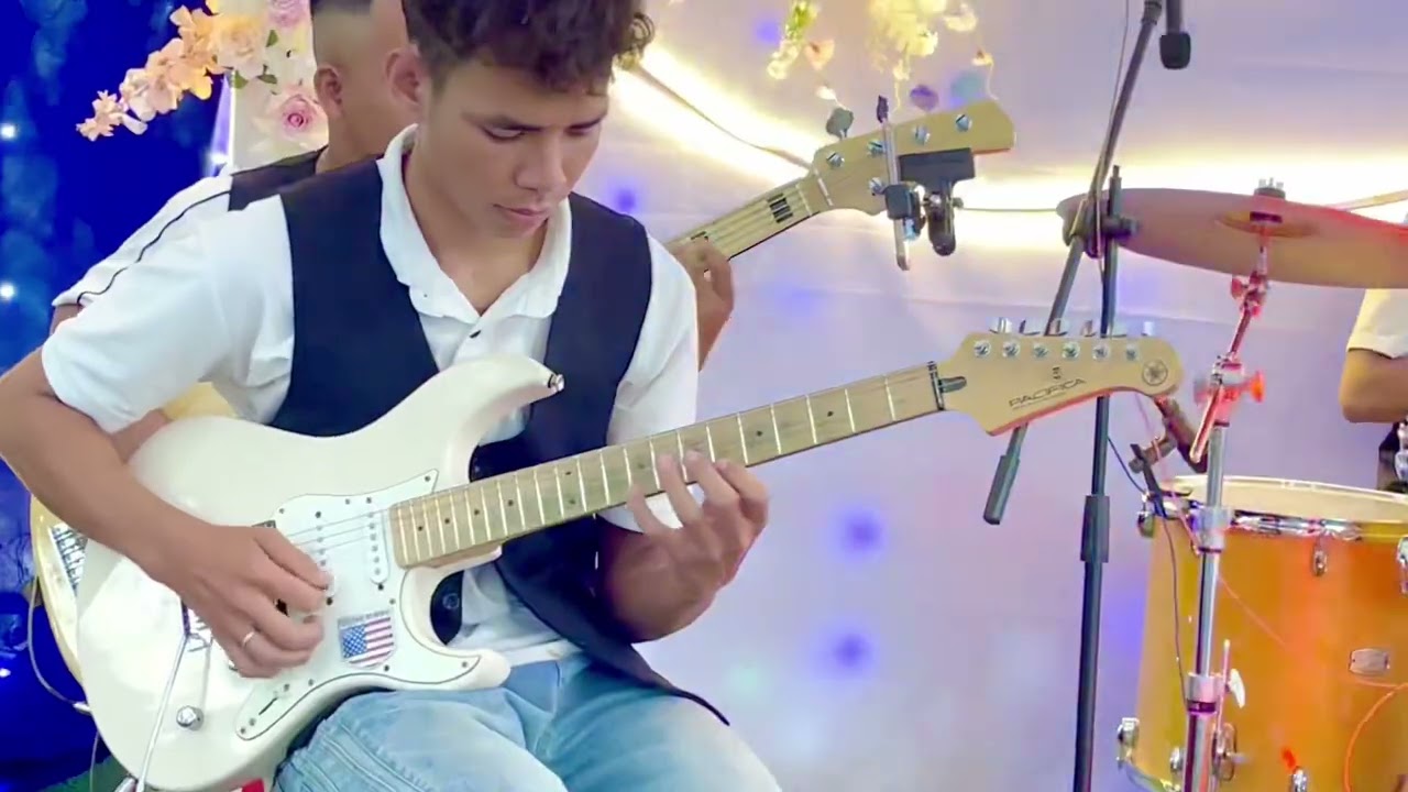 I Don't Know Thai - H&ograve;a Tấu - Band Ama KaLin