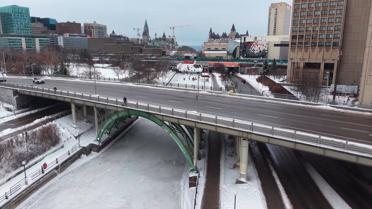 2025-01-07 Ottawa Rideau Canal / Canal Rideau d'Ottawa (Canada) - 9 min. 55 sec. cut