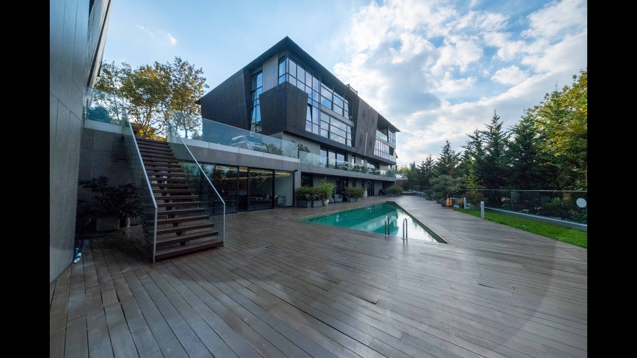 QENT İSTİNYE SİTESİ'NDE SATILIK MANZARALI BAHÇE DUBLEKS DAİRE