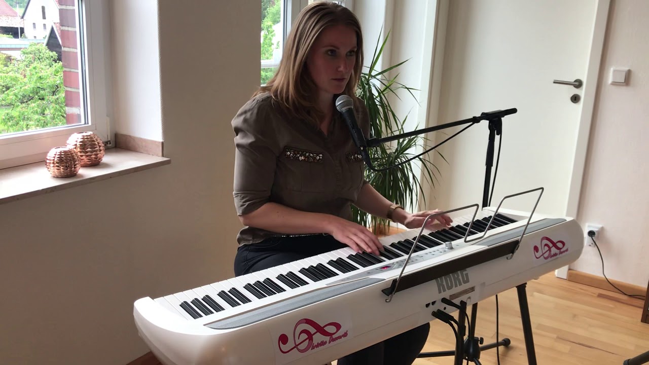 COVER Indila - Dernière Danse (Piano + Vocals)