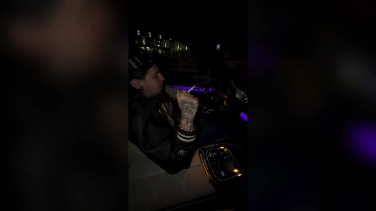 White 2115 - Na mały palec [SNIPPET] 