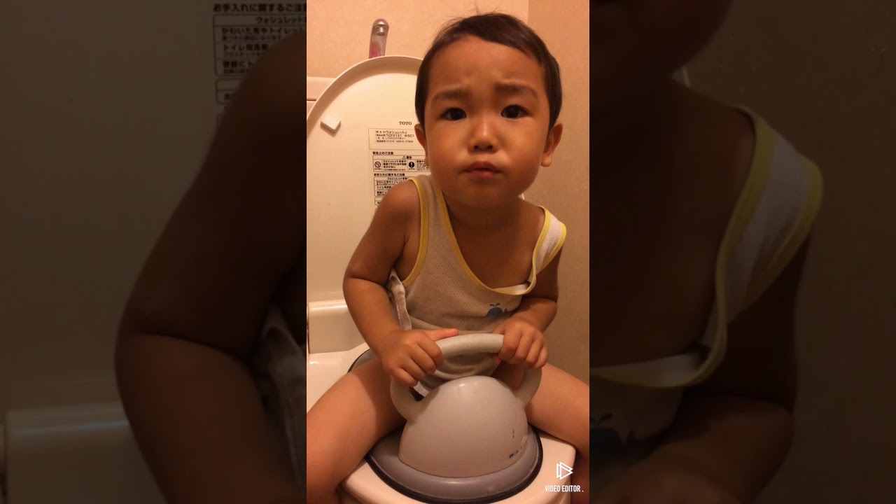 初めてのトイレでウンチ