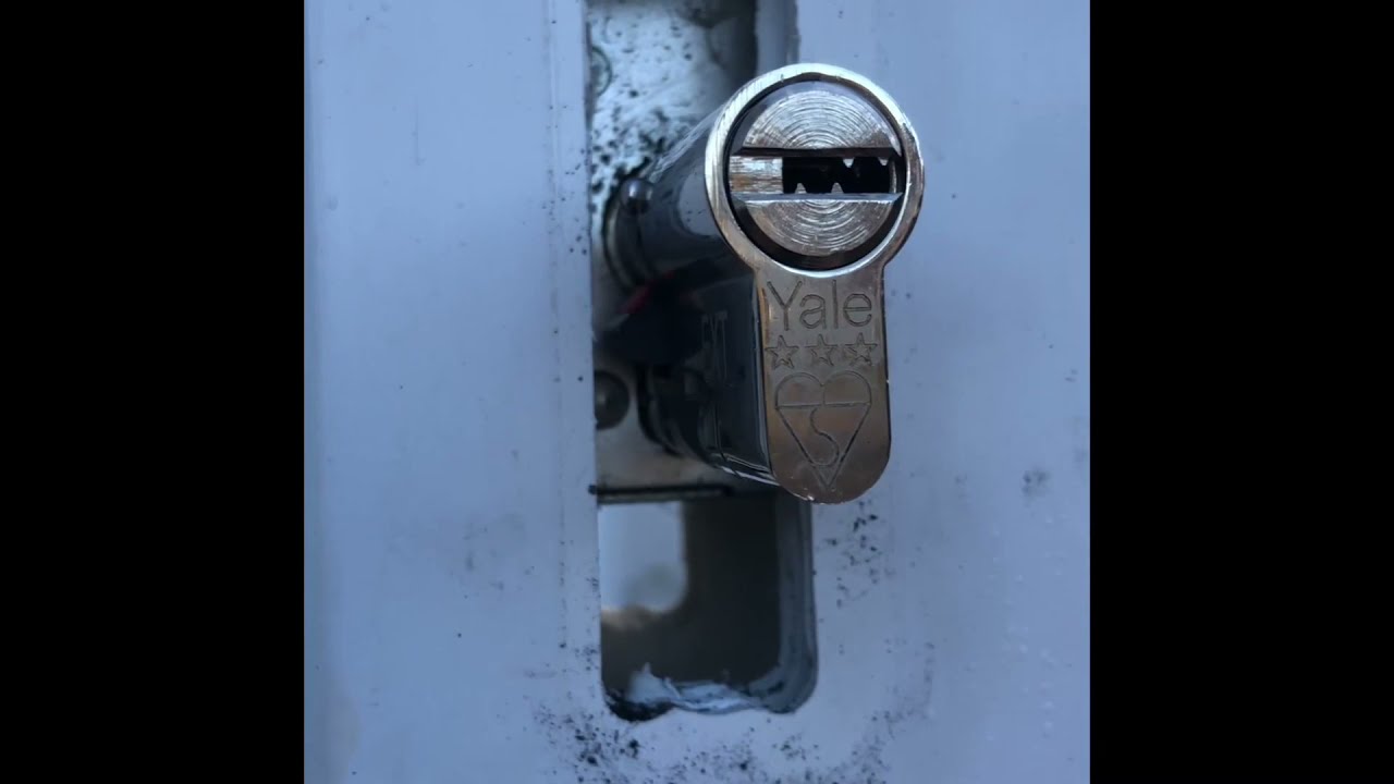 How to fit YALE  3-Star Anti-Snap Thumb-Turn Cylinder Lock with protruding BUMPS!