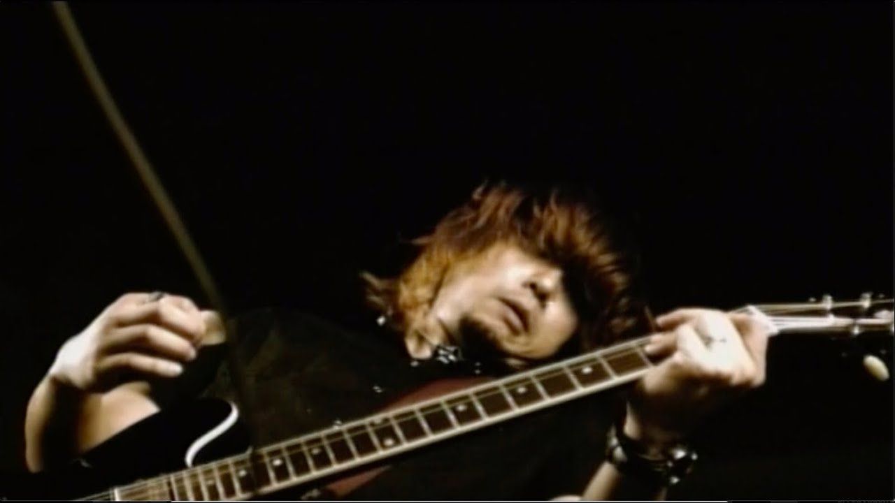 Salamander   [MUSIC VIDEO]