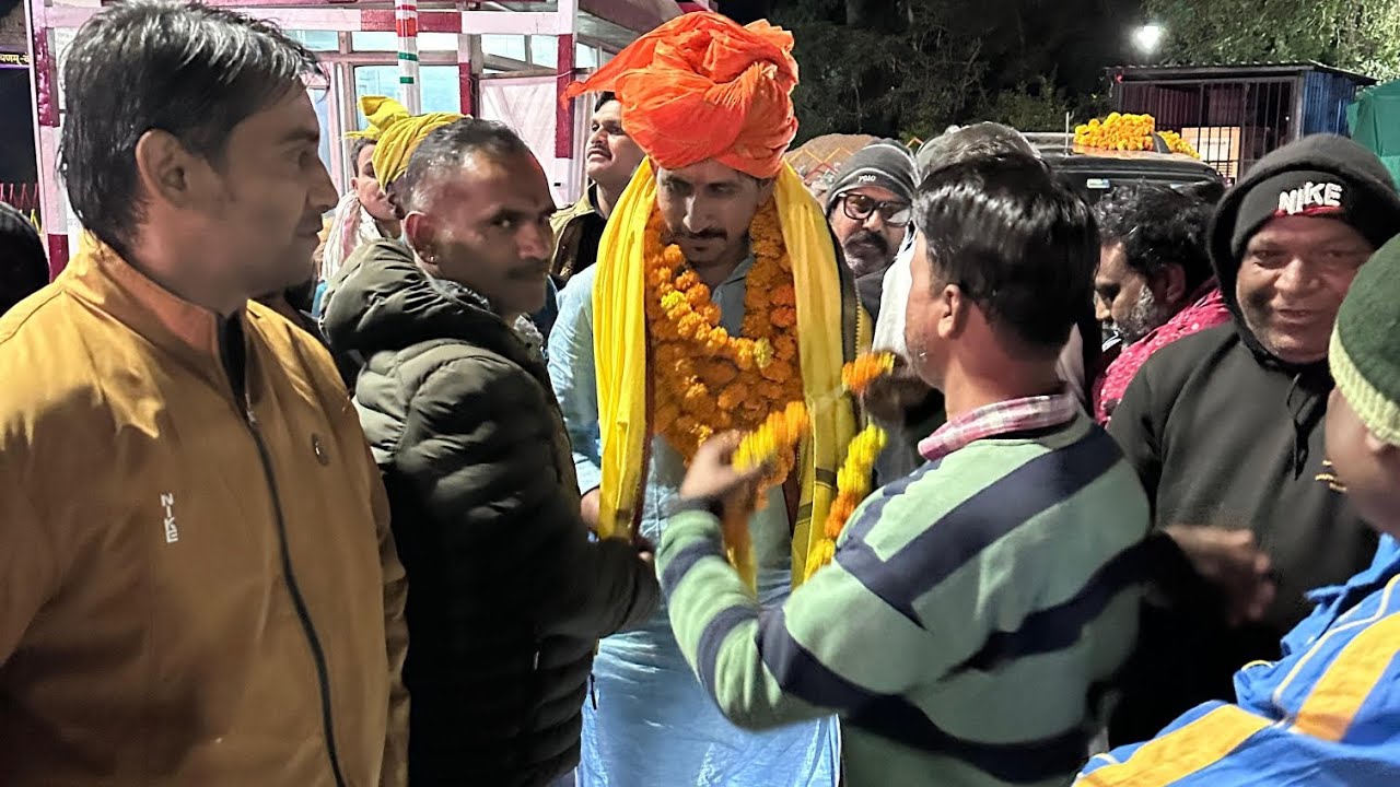 डुंगरपुर सांसद राजकुमार रोत पहुंचें माउंट आबू भील समाज के युवाओं ने किया स्वागत