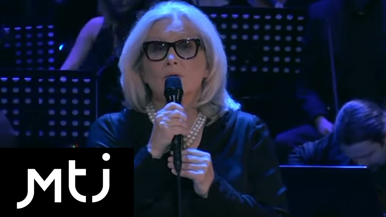 Magda Umer - Słynny niebieski prochowiec (koncert w Teatrze Polonia, 2013)