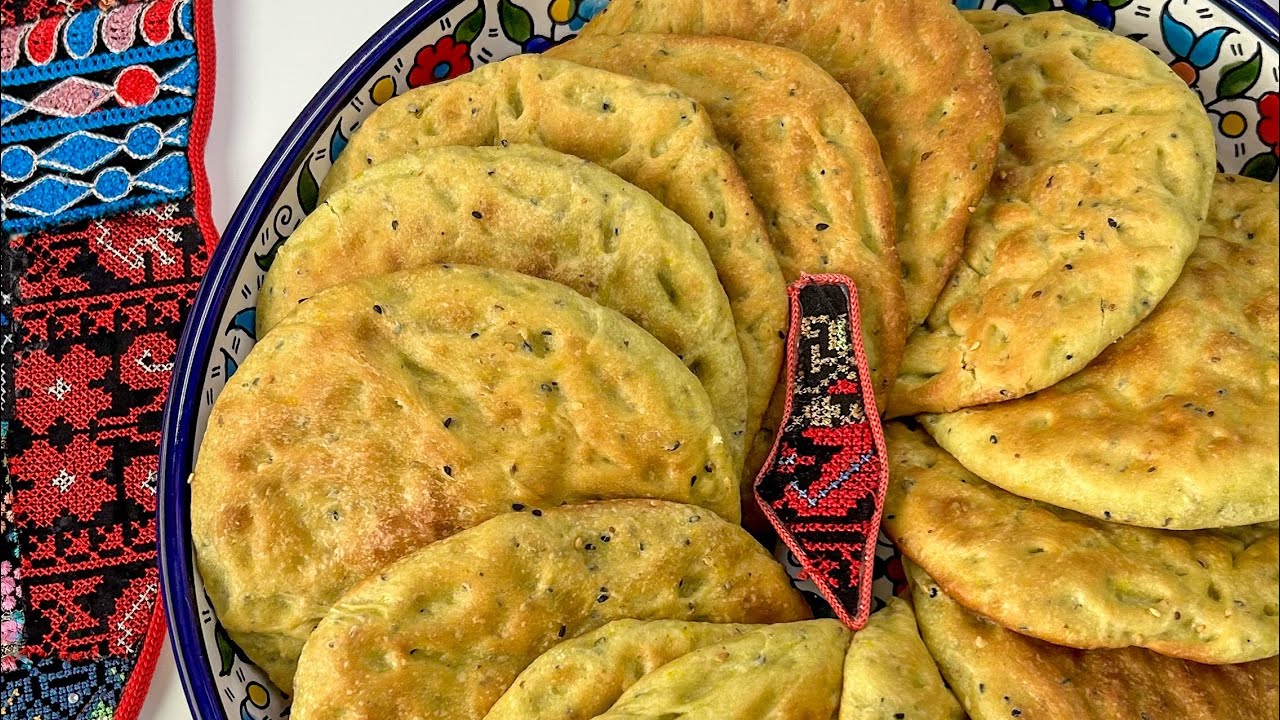 خبز اصفر او اقراص العيد من التراث الفلسطيني |palestinian food