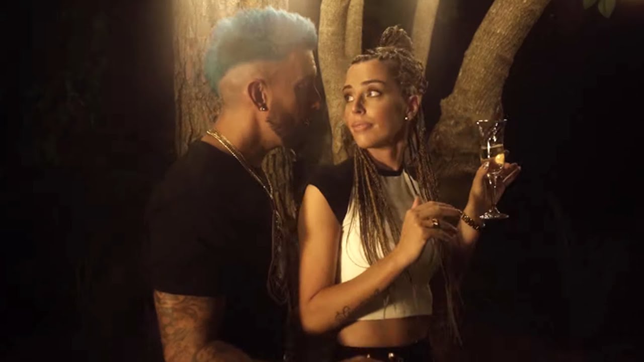 Roman El Original - El Color de Tus Ojos (Video Oficial)