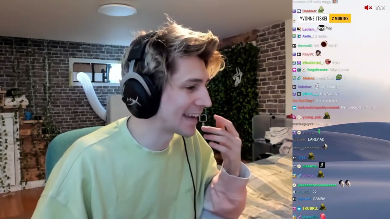 xQc met Racists players on Valorant