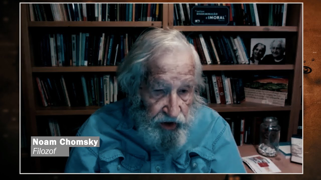 AP INTERVISTA &ndash; Ekskluzive me Noam Chomsky-in