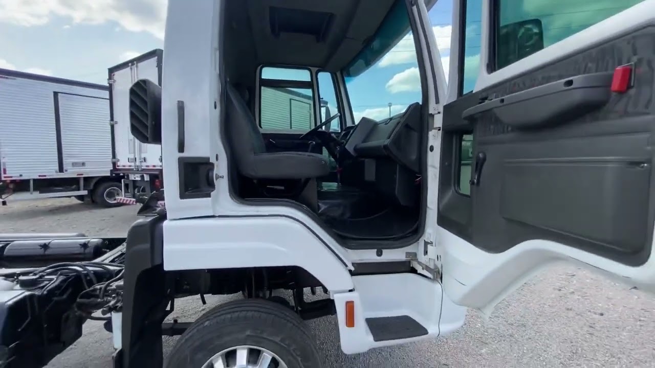 VENDIDO* FORD CARGO 816 Ano 2013 - AGP Caminhões