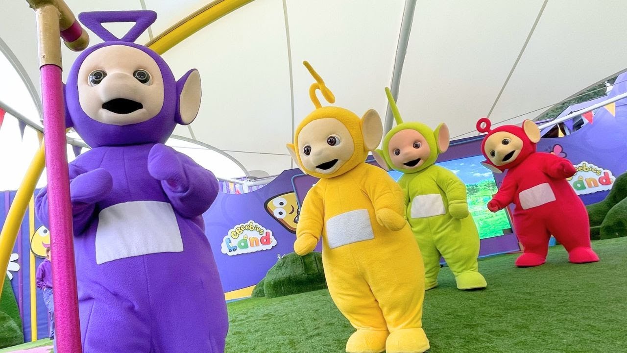 TELETUBBIES LIVE - FULL SHOW at CBeebies Land - Alton Towers