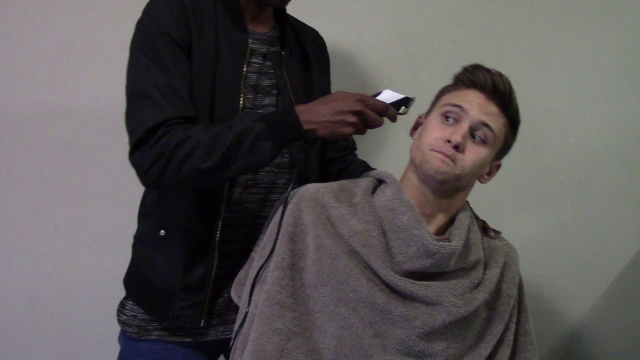 When your usual barber isn't there // Ft Siviwe Lutseke