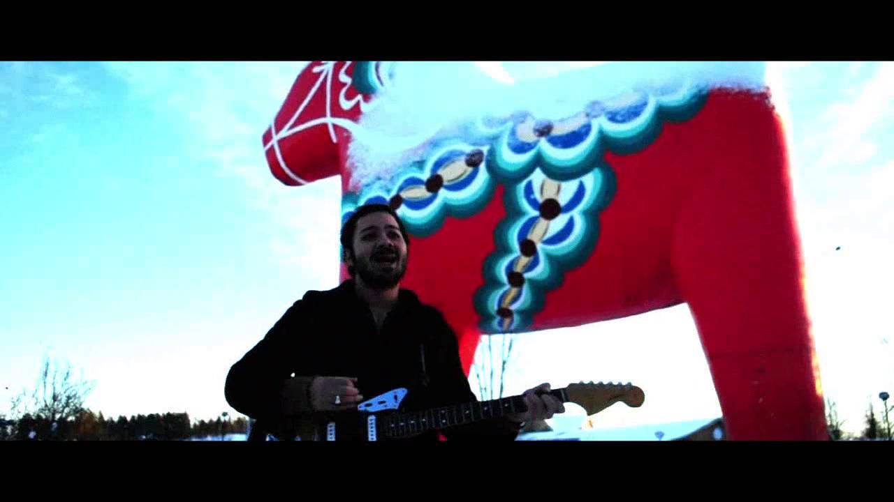 FRANZ IS DEAD / TAMBOURINE (Official video)
