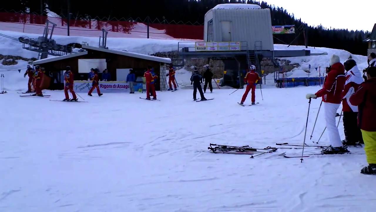 Girotondo dei Maestri di Sci  di Asiago.