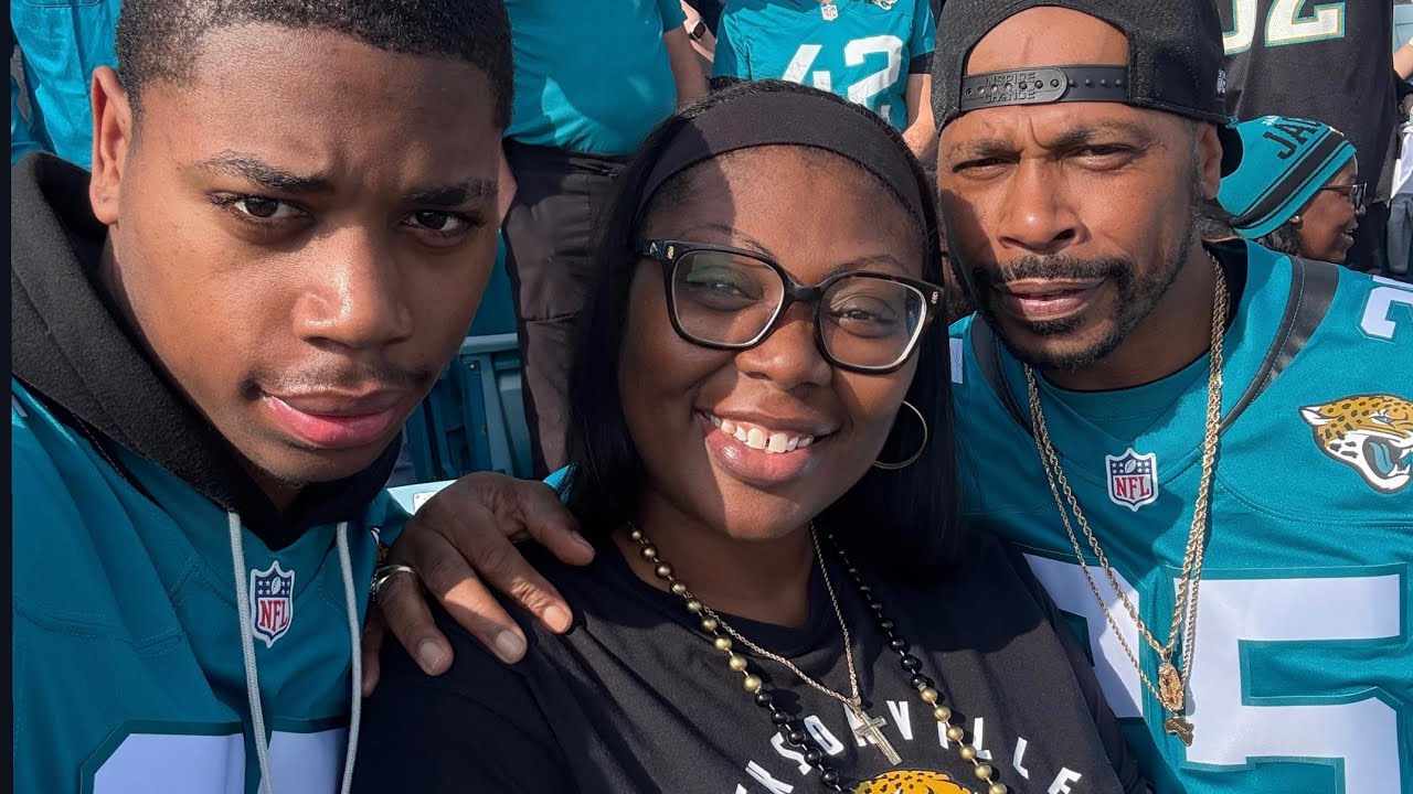 Jacksonville Jaguars vs. Buffalo Bills Playoff Game + CFB 🏈 Update!