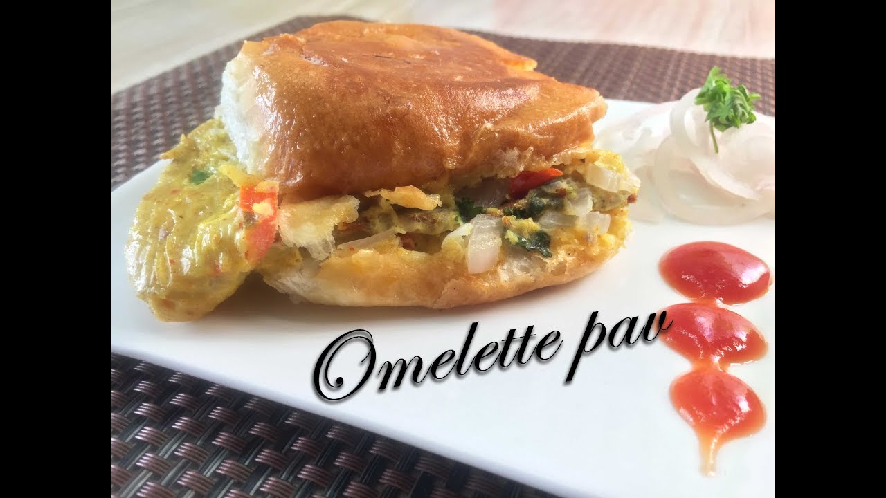 Omelette pav